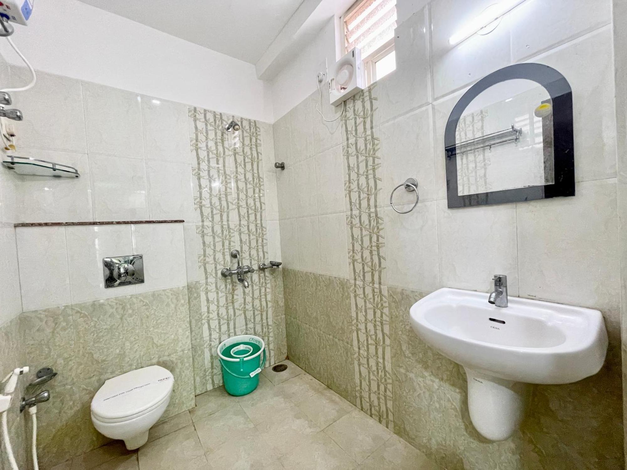 Hotel Trends In Puri Exterior photo
